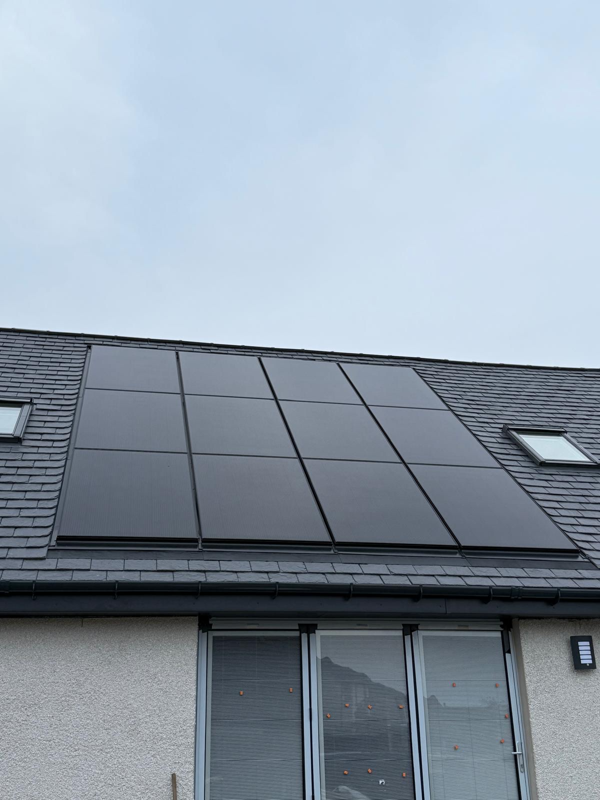 Residential roof solar installation